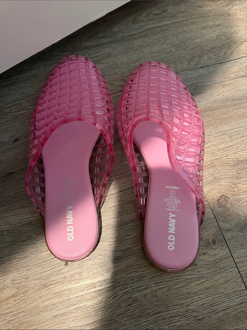 Old Navy Hot Pink Jelly Slide Mules
